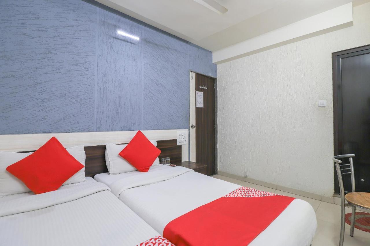 Hotel Jasmine Αχμπανταμπάντ Εξωτερικό φωτογραφία