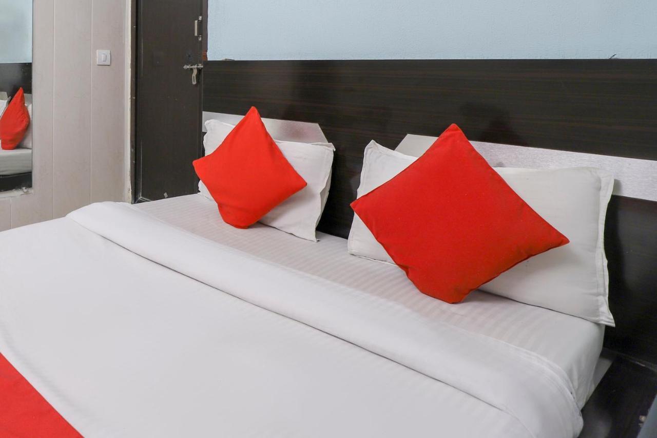 Hotel Jasmine Αχμπανταμπάντ Εξωτερικό φωτογραφία