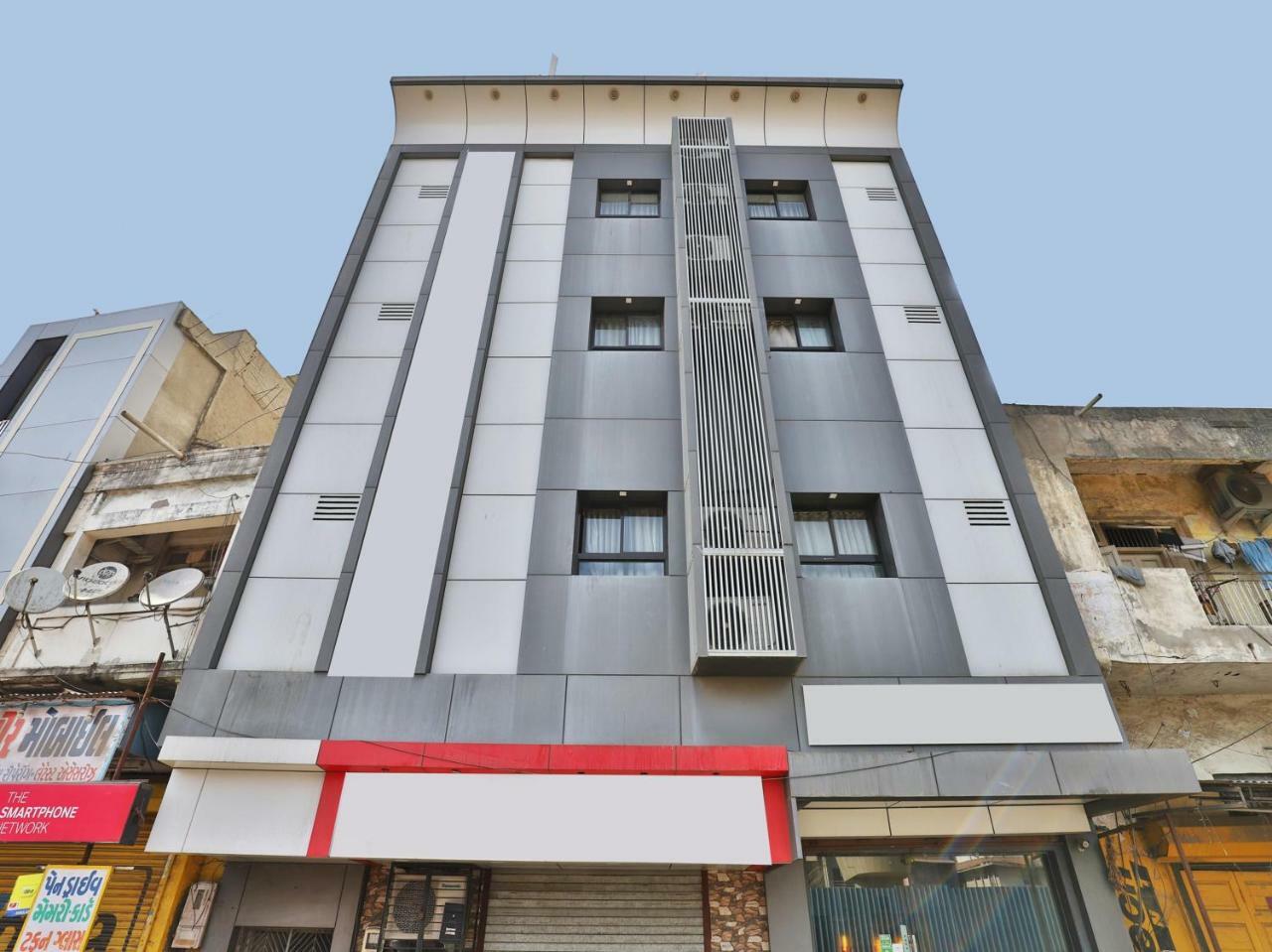 Hotel Jasmine Αχμπανταμπάντ Εξωτερικό φωτογραφία