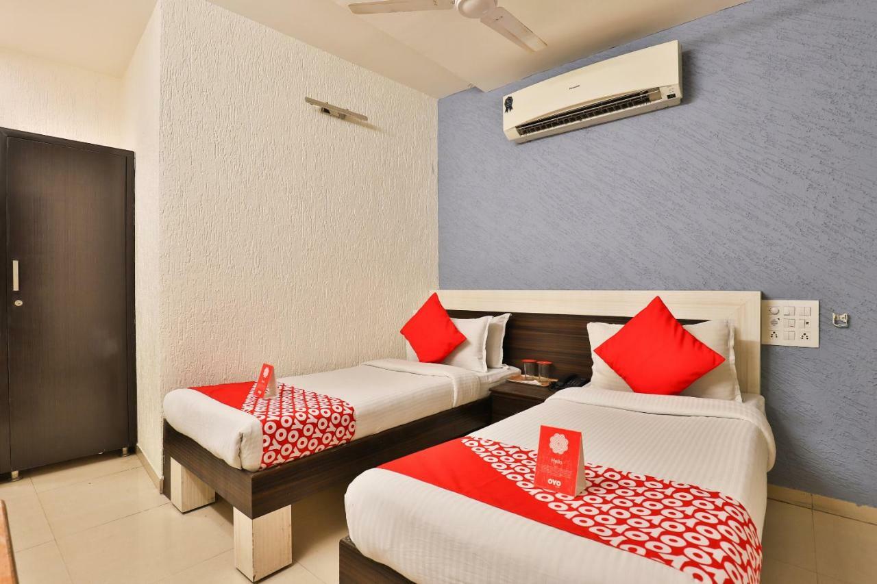 Hotel Jasmine Αχμπανταμπάντ Εξωτερικό φωτογραφία
